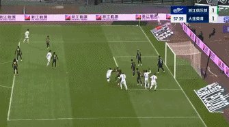 1740302923870079968.gif 【中超】弗兰克卡兰加分别建功 绿城1比1英博