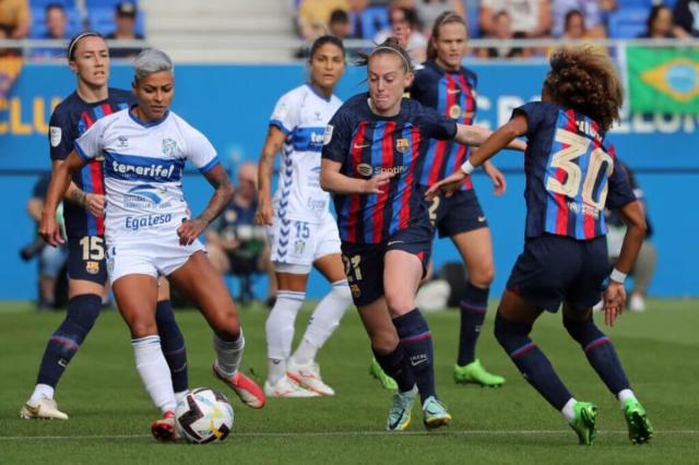 必发体育-巴萨女足英国双星：享受西班牙的足球 女足在变好