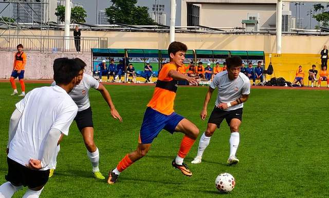 必发-泰山全华班出战，1-5韩国球队 4战0胜买乌郎破门 克雷桑归队开练