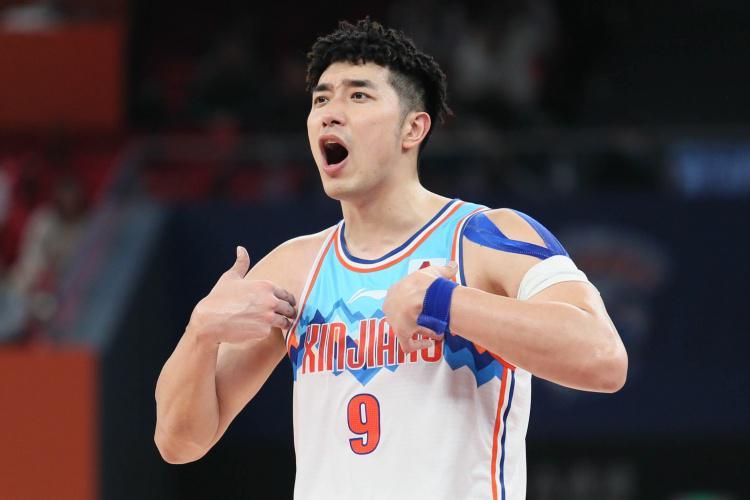 必发app-新疆男篮这也能输？最后时刻落后1分，竟4罚0中，球迷：真丢人啊